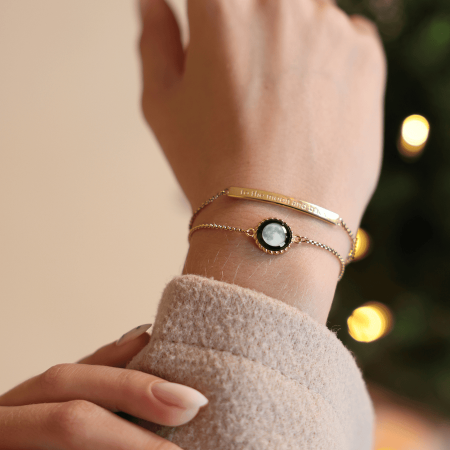 Carina Twist and To the Moon and Back Bracelet in gold Bundle