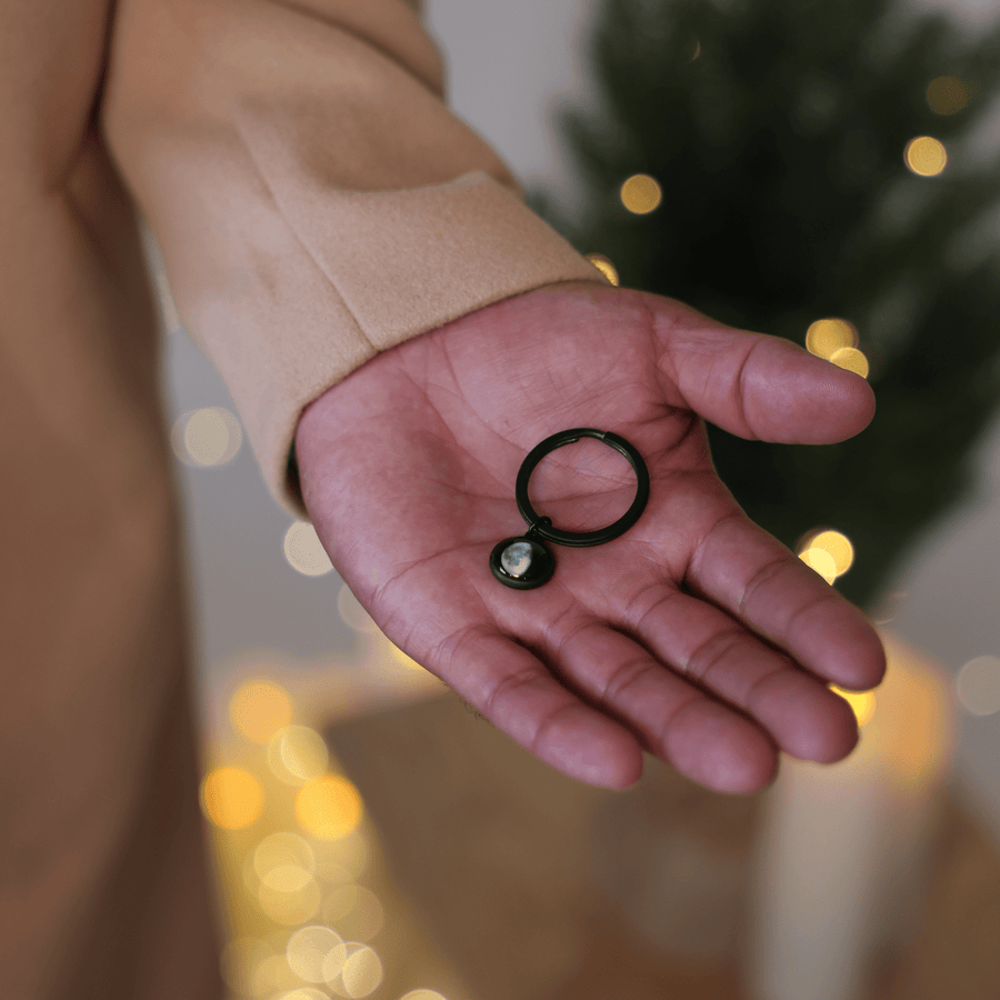 Moon Memory Key Ring in Black